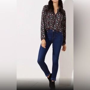 Loft dark denim Curvy skinny jeans size 6. NWOT